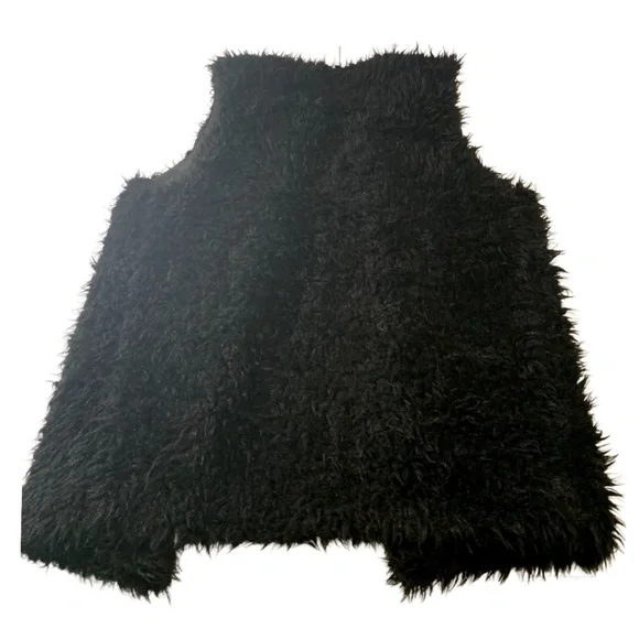 BLACK LONG FAUX FUR (really soft) VEST! - Picture 4 of 6